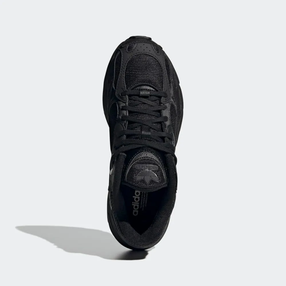 adidas Originals Women's Astir Sneaker