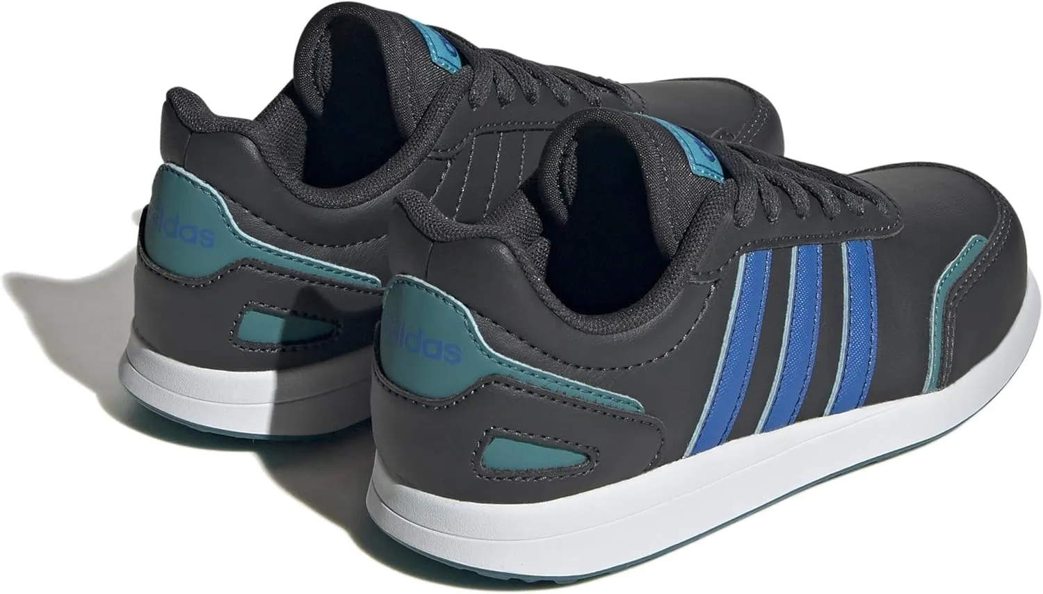 adidas unisex-child Sneaker