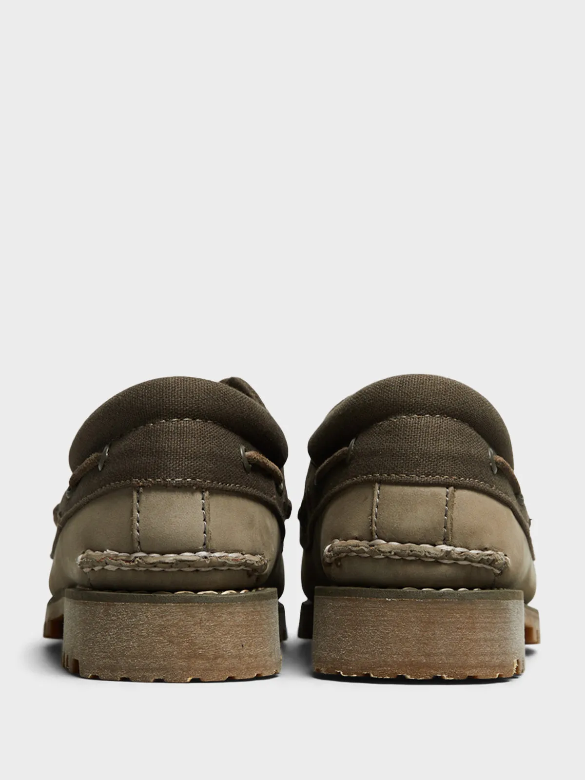 Authentic Boat Shoes in Olive Nubuck