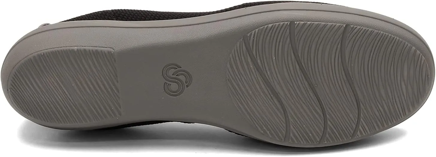 Clarks Women's Ayla Paige Ballet Flat