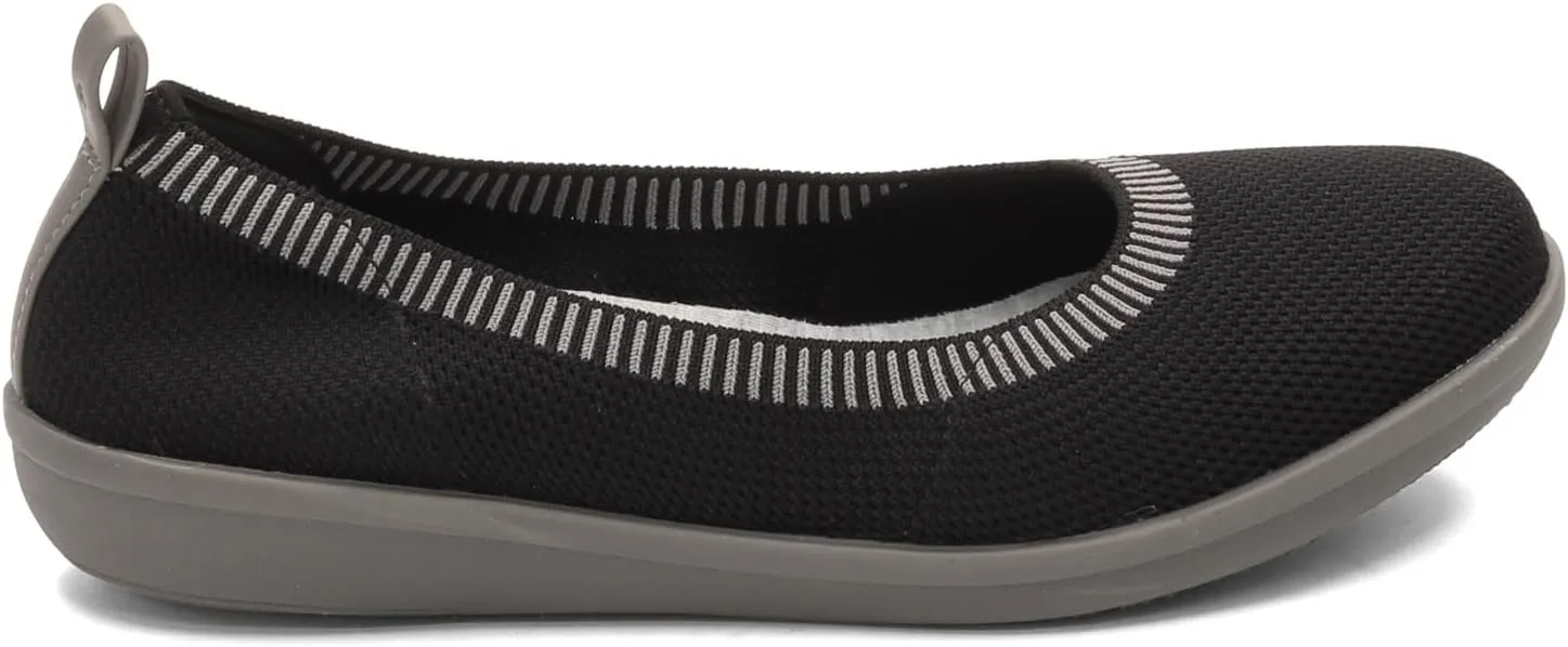 Clarks Women's Ayla Paige Ballet Flat