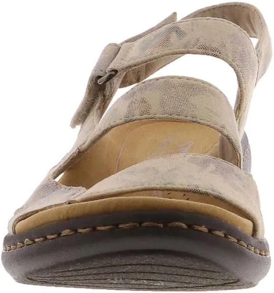 Clarks Women's Laurieann Style Flat Sandal