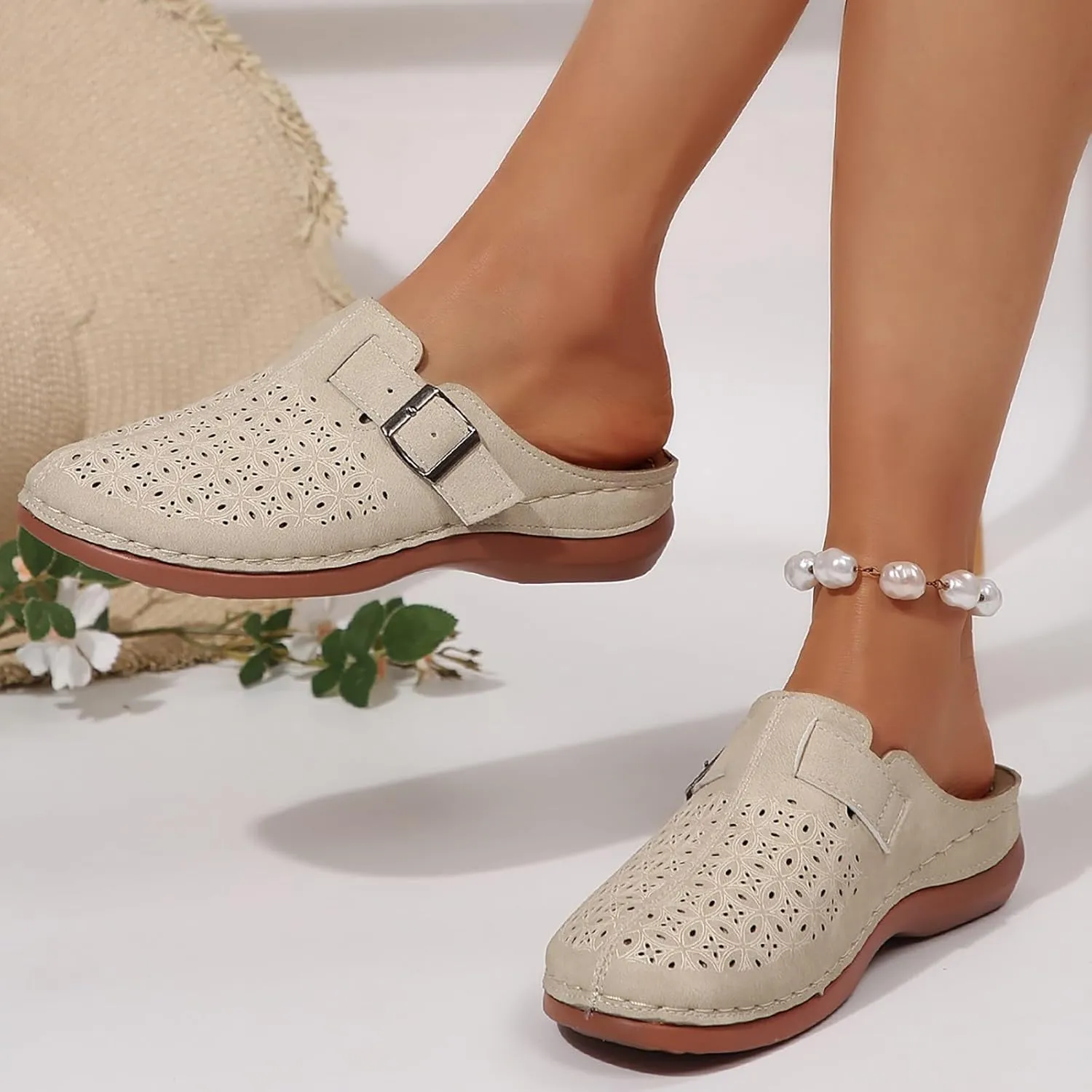 Clogs for Women Mules Summer Comfortable Orthopedic Arch Support Sandals Breathable Closed Toe Slippers Lightweight Outdoor Beach Shoes