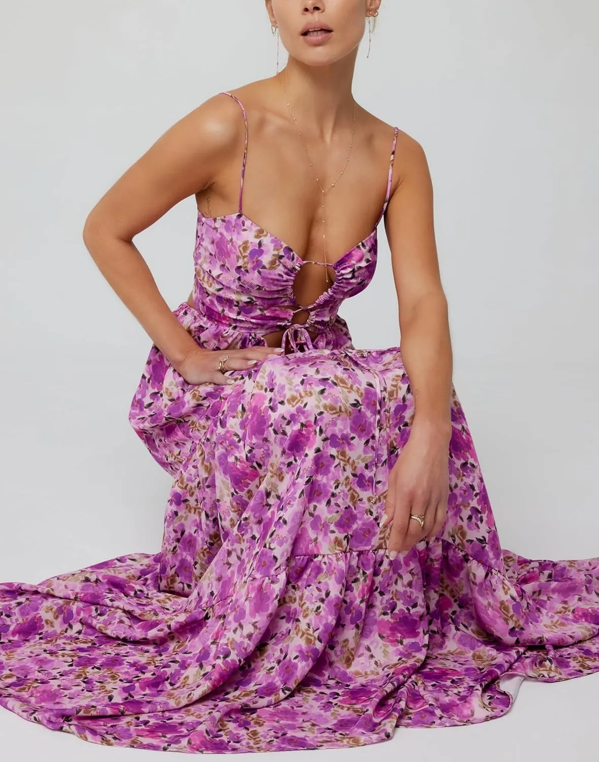 Cute Floral Long Sundresses for Women Boho Smocked Spaghetti Strap Dress Y2k Flowy Beach Ruffle Backless Maxi Dress