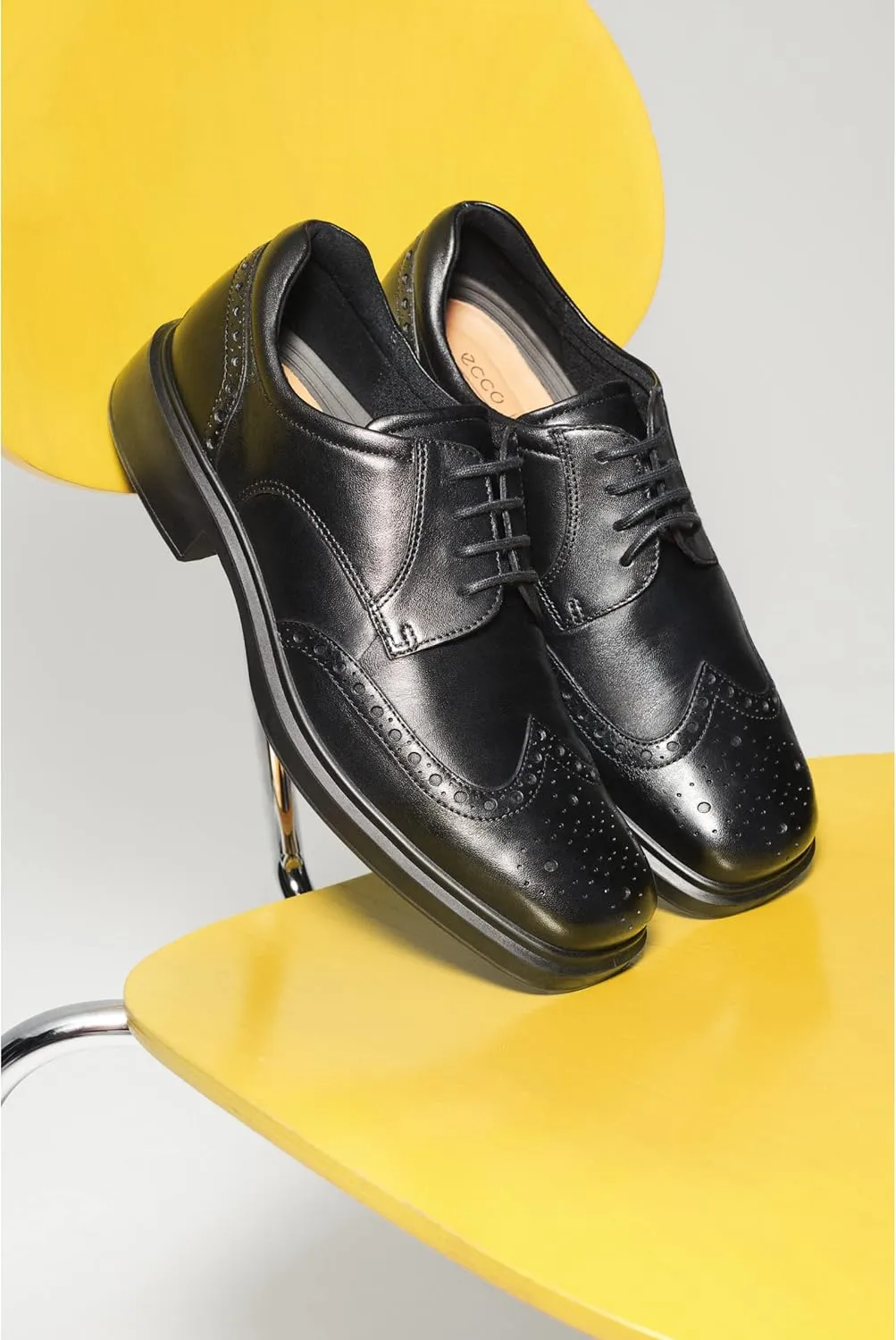 ECCO Men's Helsinki 2.0 Wing Tip Tie Oxford