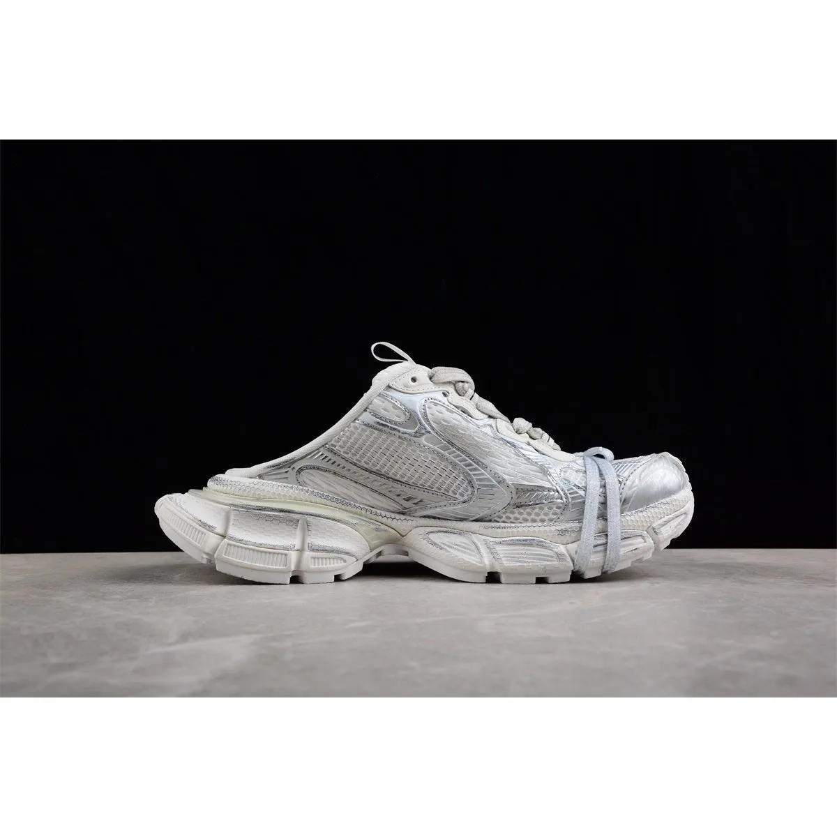 EGGSHELL Handpicked deal MULE 3XL x Giveaway offer WHITE BALENCIAGA