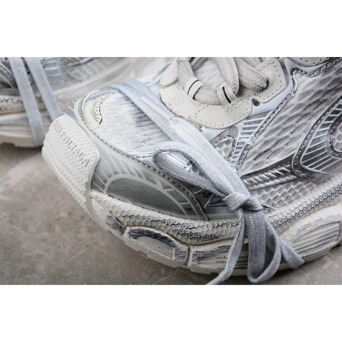 EGGSHELL Handpicked deal MULE 3XL x Giveaway offer WHITE BALENCIAGA