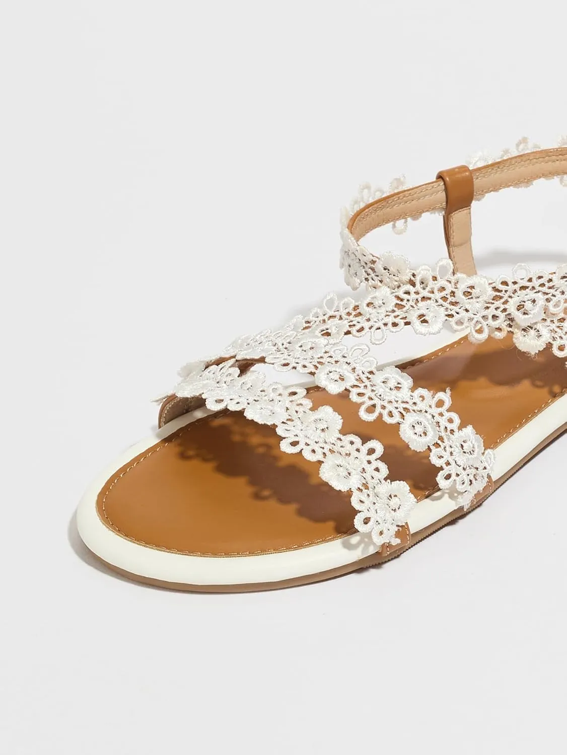 Flat Sandals for Women – Sweet Pink Flower Accent Strappy Summer Shoes with Soft Light Brown Sole for Vacation, Beach & Casual Outings