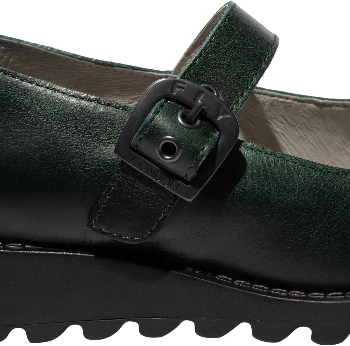 FLY London Women's Samp132fly Pump