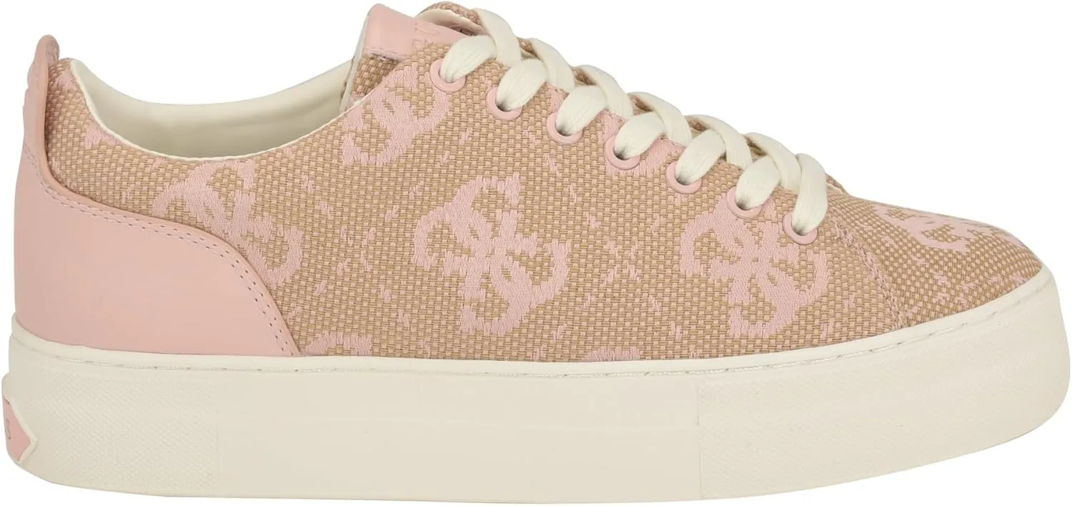 GUESS Women's Giaa6 Sneaker