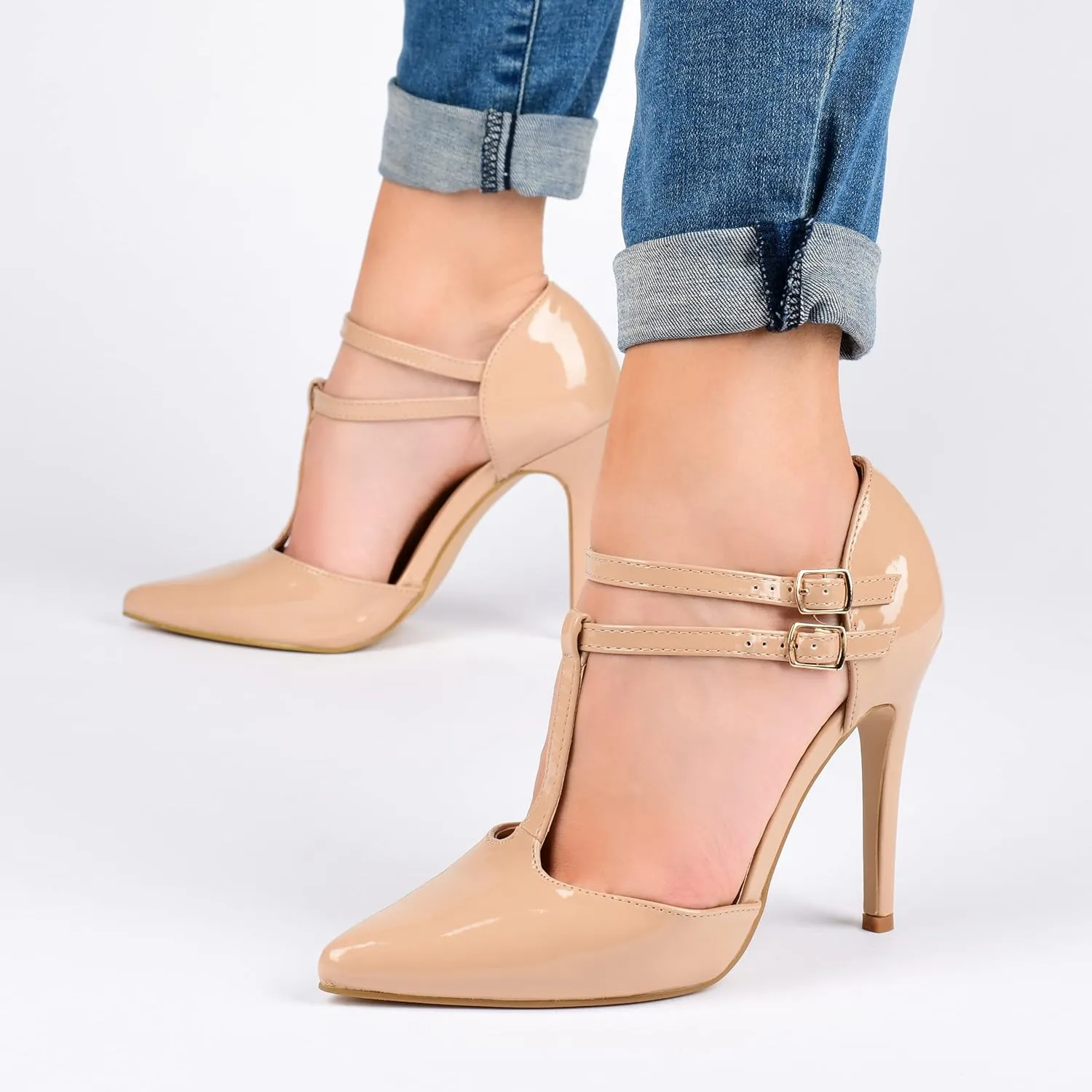 Journee Women's Pumps