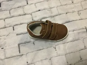 kyle sneaker