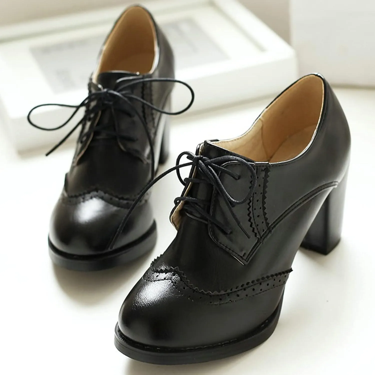 KysBloes Women's Wingtip Oxford Lace Up Shoes Chunky Block Heel Vintage Brogues Classic Closed Toe Saddle Shoes Gift Booties