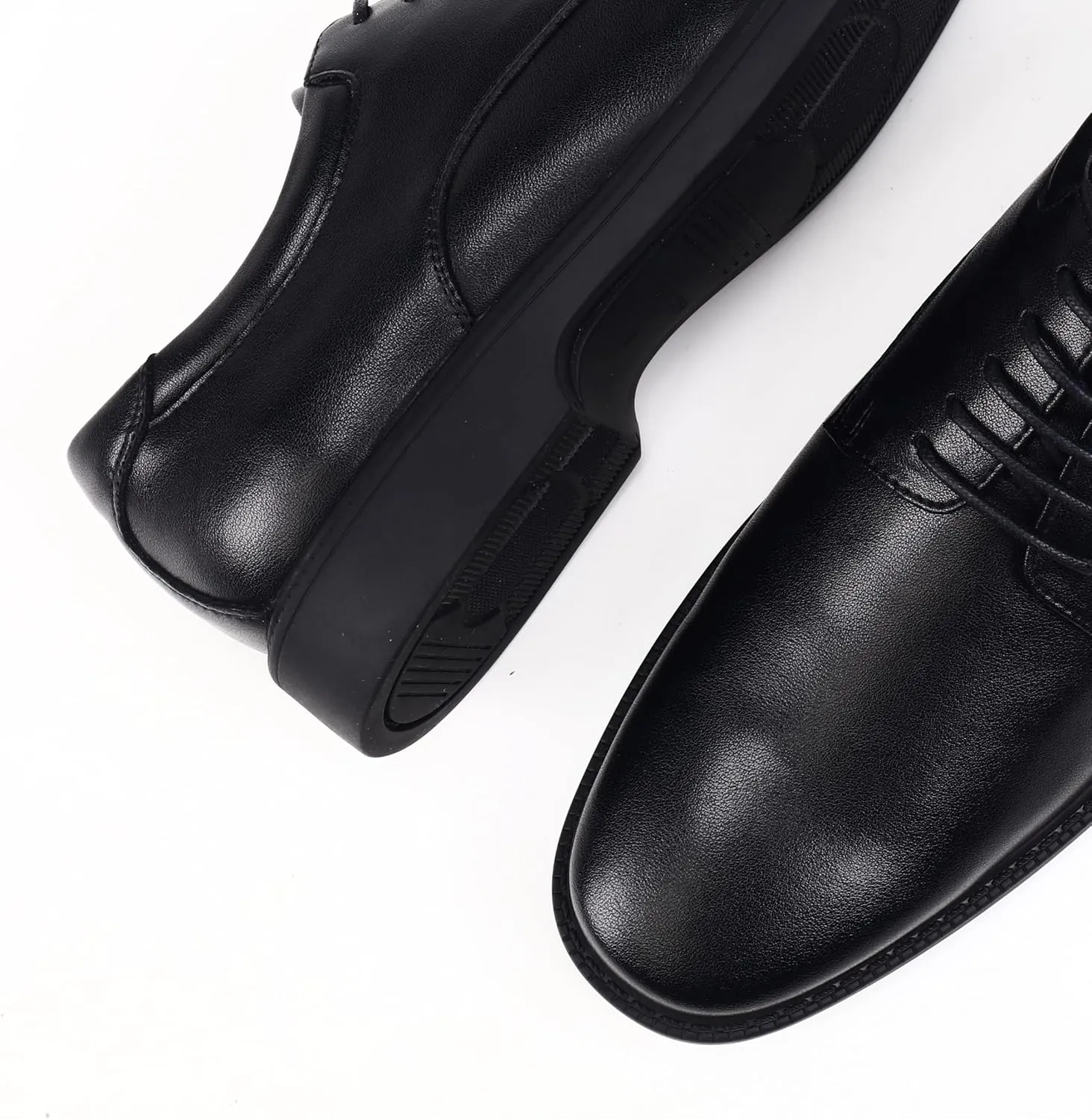 Men's Classic Synthetic Leather Derby Shoes for Business and Casual Wear