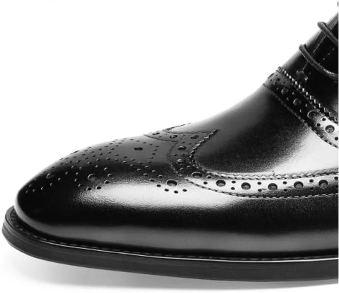 Men's Leather Shoes Wingtip Oxford Shoes Vintage Classic Dress Wedding Shoes Slip-On Low Top Round Toe Rubber Sole Brogue Design Breathable Anti-Slip