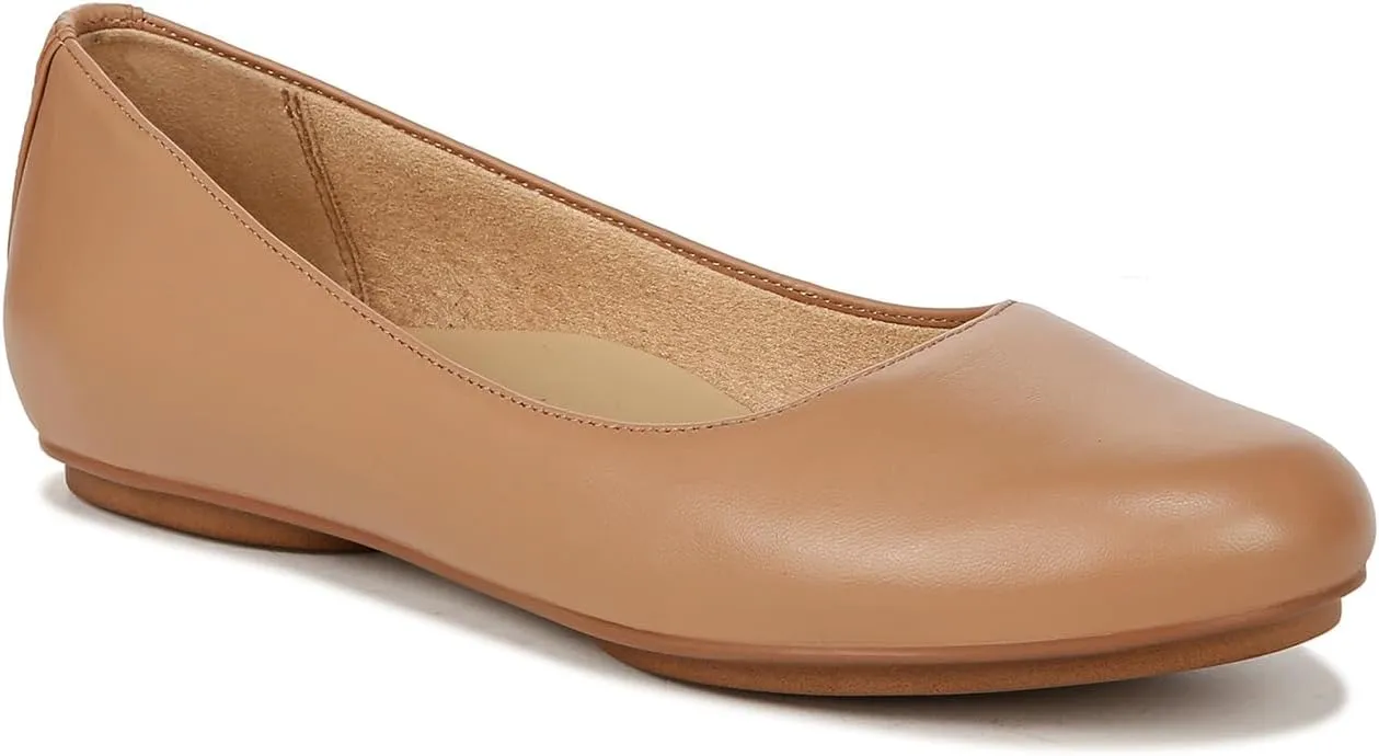 Naturalizer Women's Maxwell
