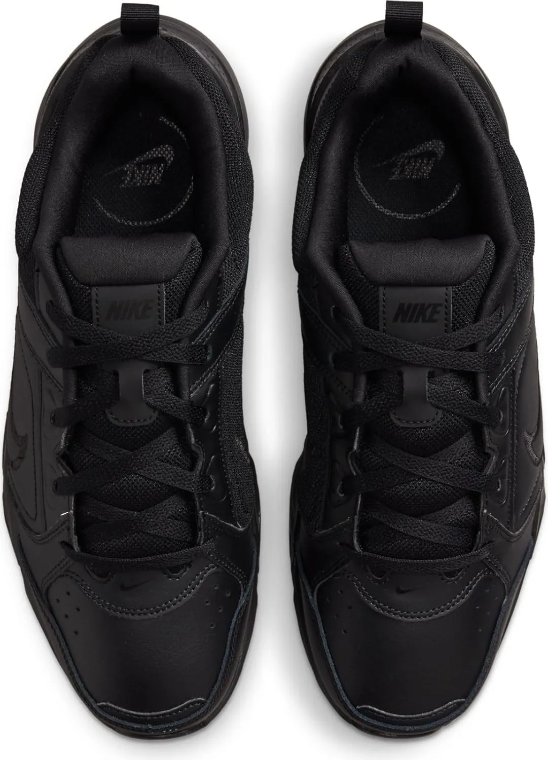 NIKE Men's Gymnastics Shoe