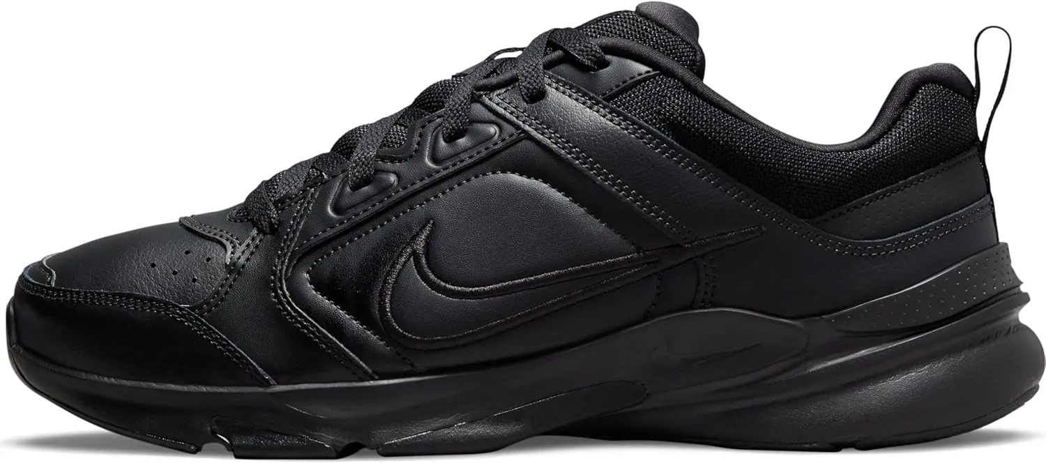 NIKE Men's Gymnastics Shoe