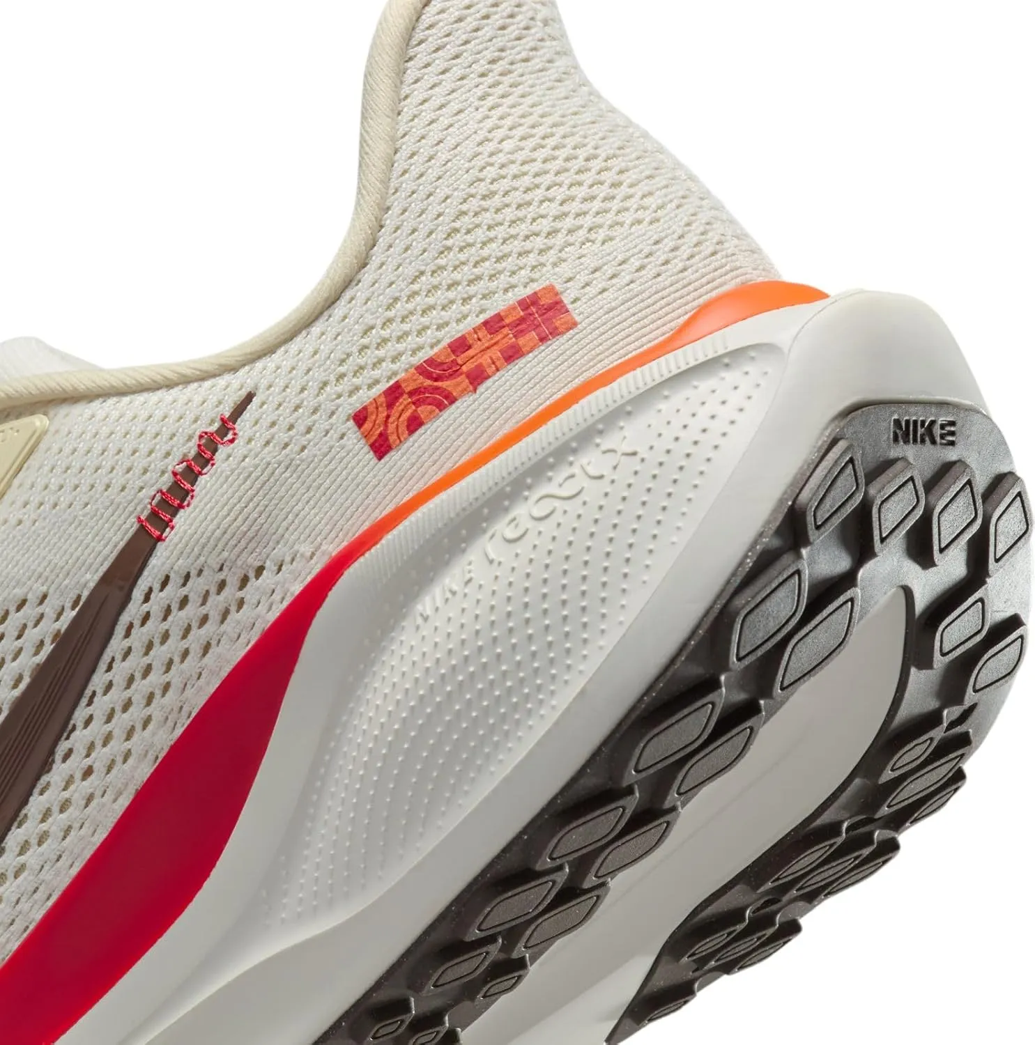 Nike Men's Sneaker, 0