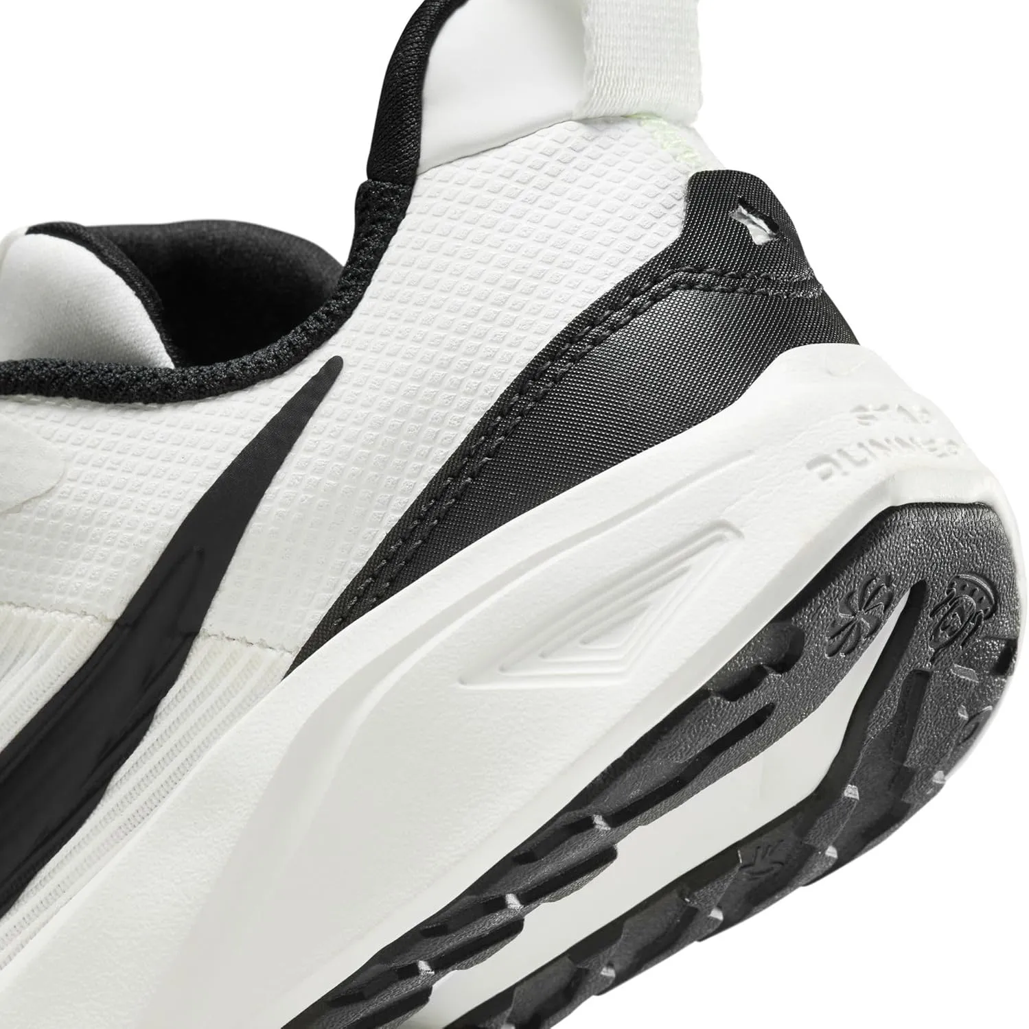 Nike Unisex-Child Sneaker
