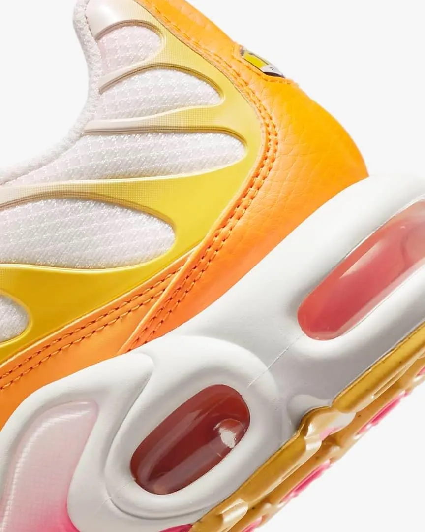 Nike Women's Air Max Plus Fashion Sneaker Shoes
