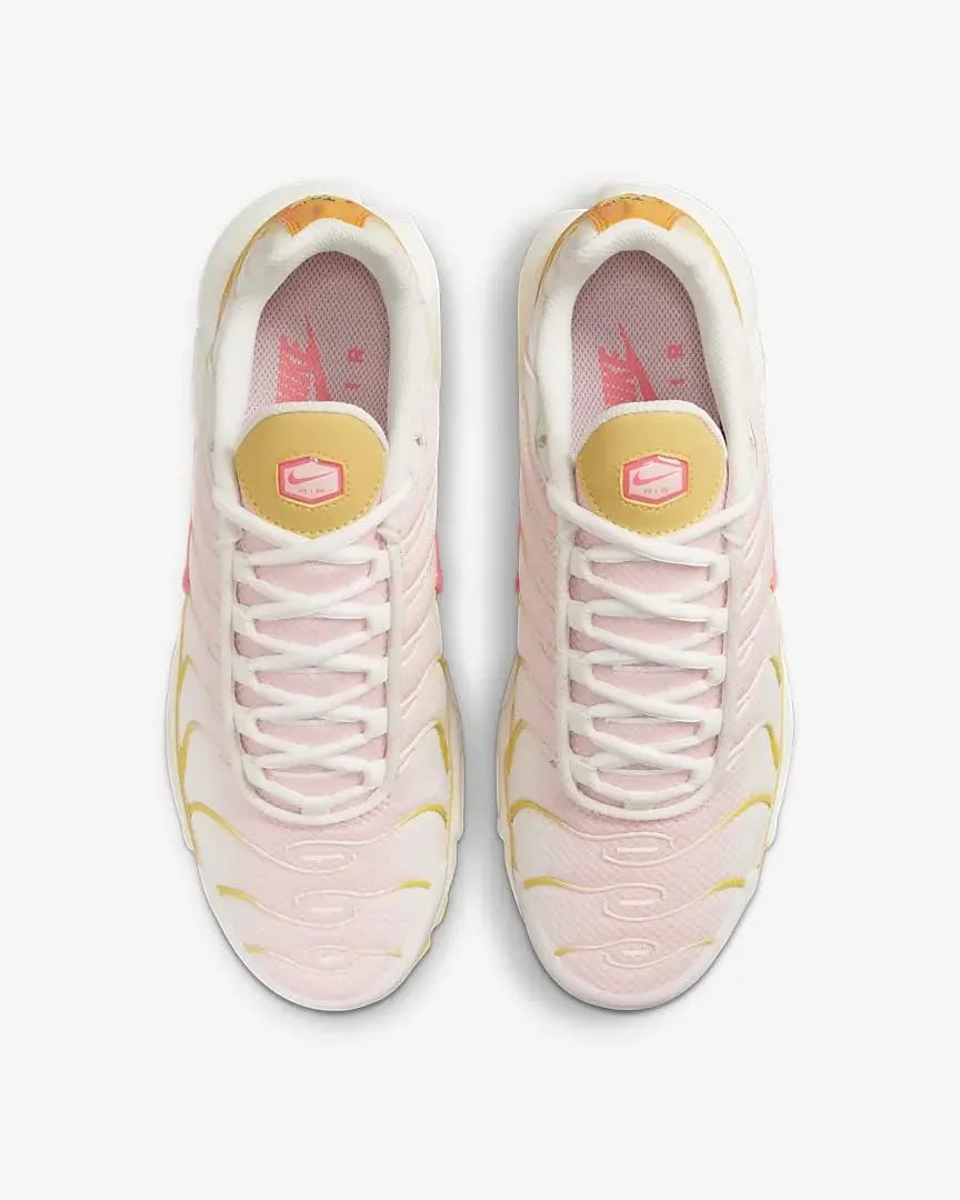 Nike Women's Air Max Plus Fashion Sneaker Shoes