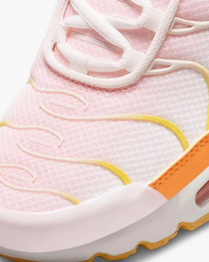 Nike Women's Air Max Plus Fashion Sneaker Shoes