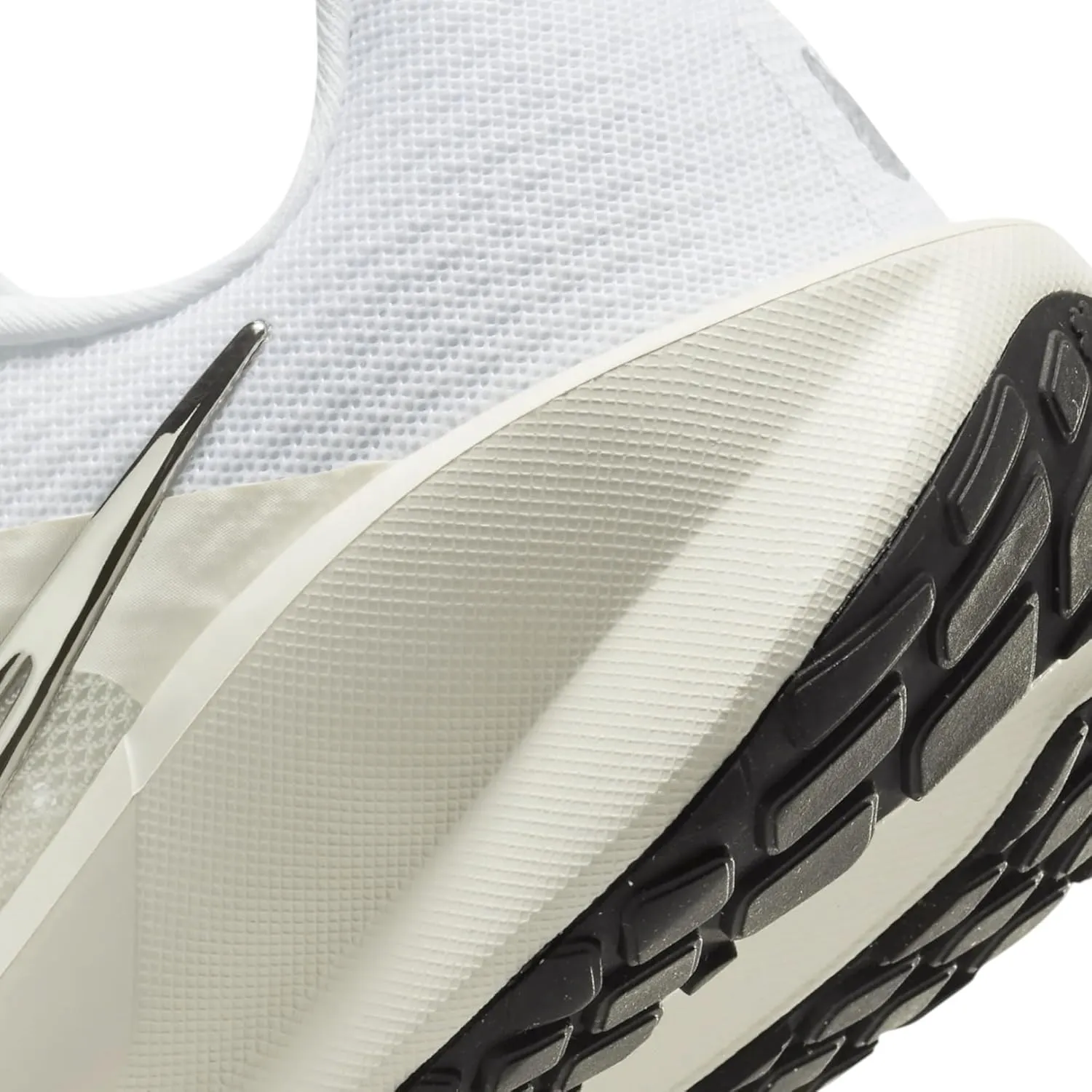 Nike Women's Sneaker