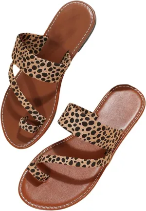 OYOANGLE Women's Leopard Print Toe Ring Sandals Strappy Open Toe Slip On Flat Casual Outdoor Sandals