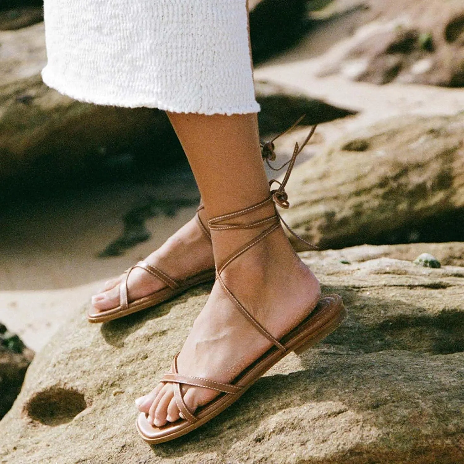 Strappy Flats Sandals for Women Leather Lace Up Flat Sandals Gladiator Square Toe Casual Beach Summer Shoes