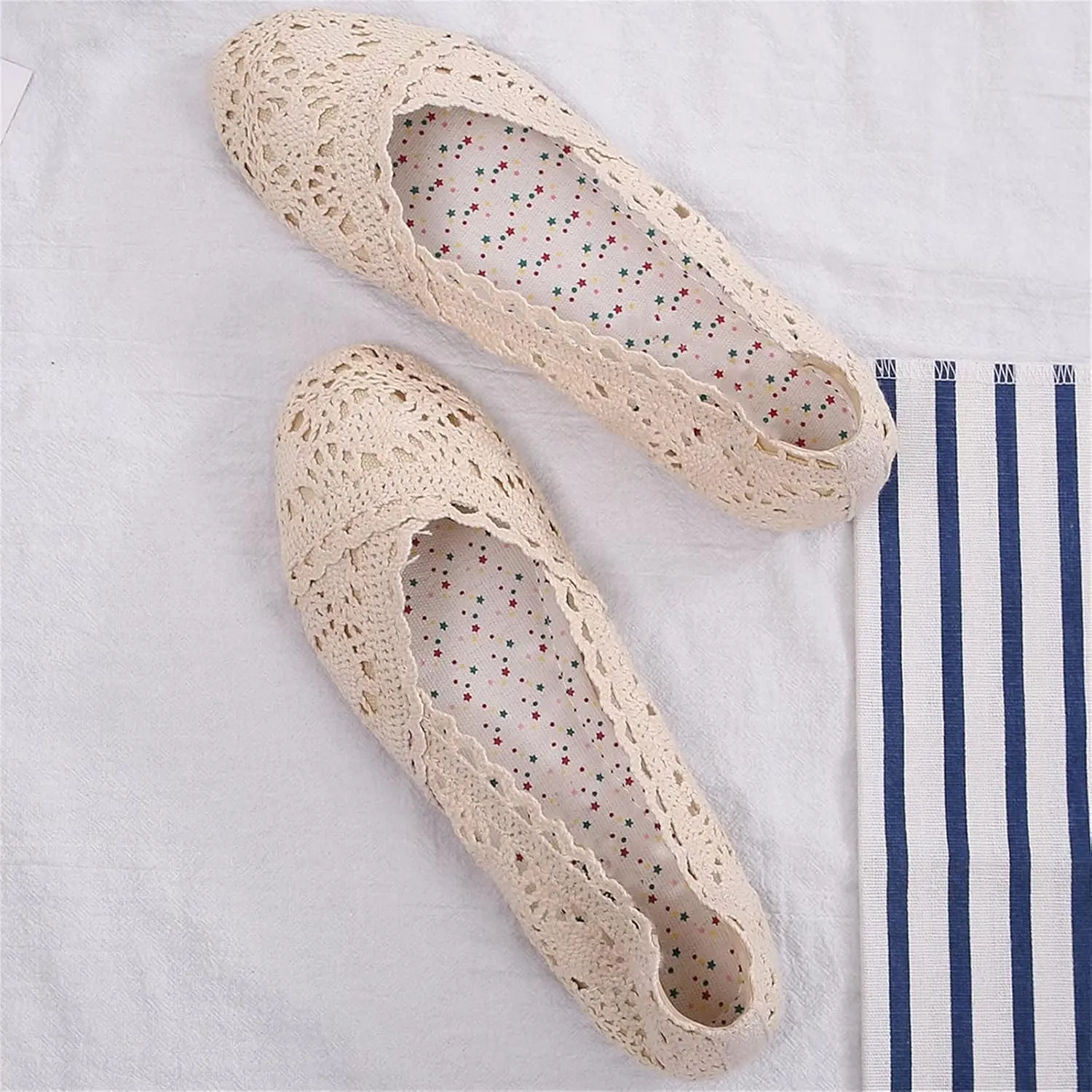 Stunner Women's Round Toe Flats Lace Hollow Breathable Slip on Flat Shoes