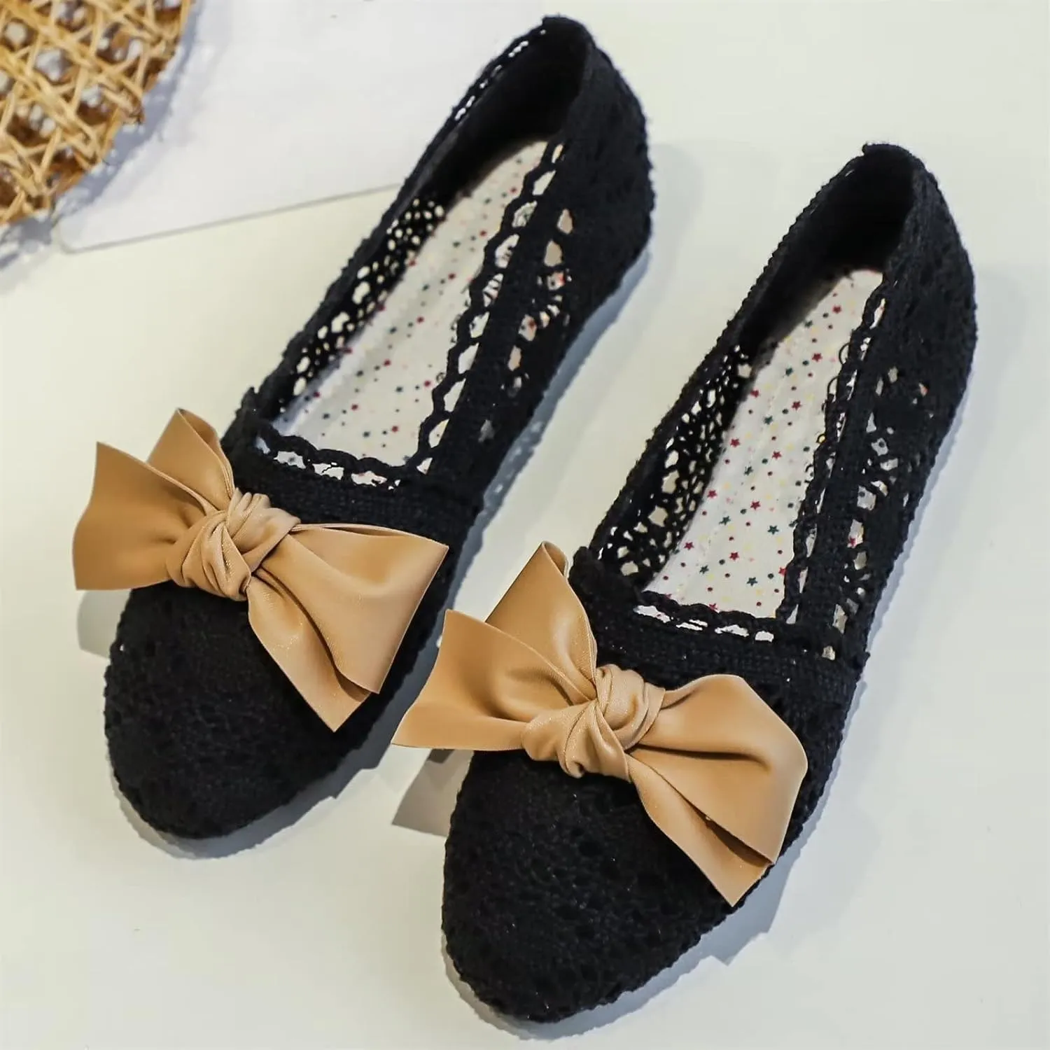 Stunner Women's Round Toe Flats Lace Hollow Breathable Slip on Flat Shoes