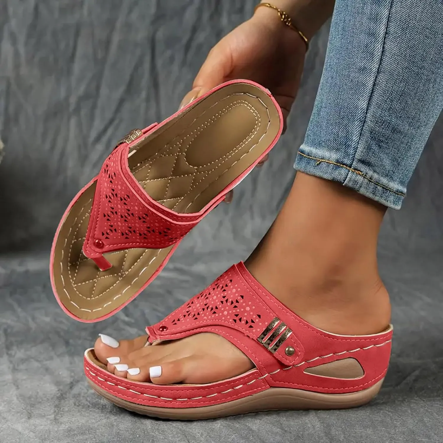 Summer Sandals for Women 2025 Women's Comfortable Breathable Mesh Orthopedic Sports Slippers Arch Support Beach Leisure Wedge Heel Flip Flops Outdoor Vacation Party Shoes