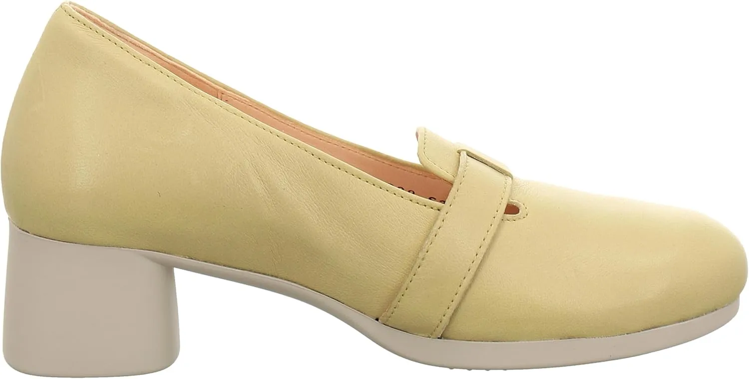 Think! Women's Closed-Toe Pumps