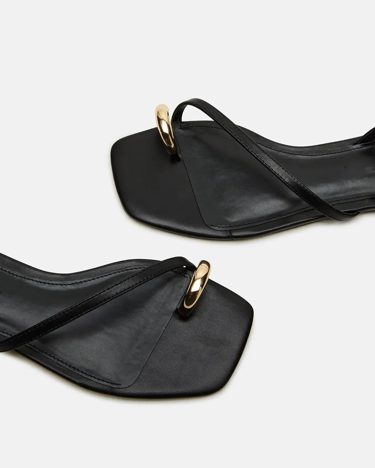 Toe Ring Flats Sandals for Women Square Toe Strappy Flat Sandals Casual Summer Shoes