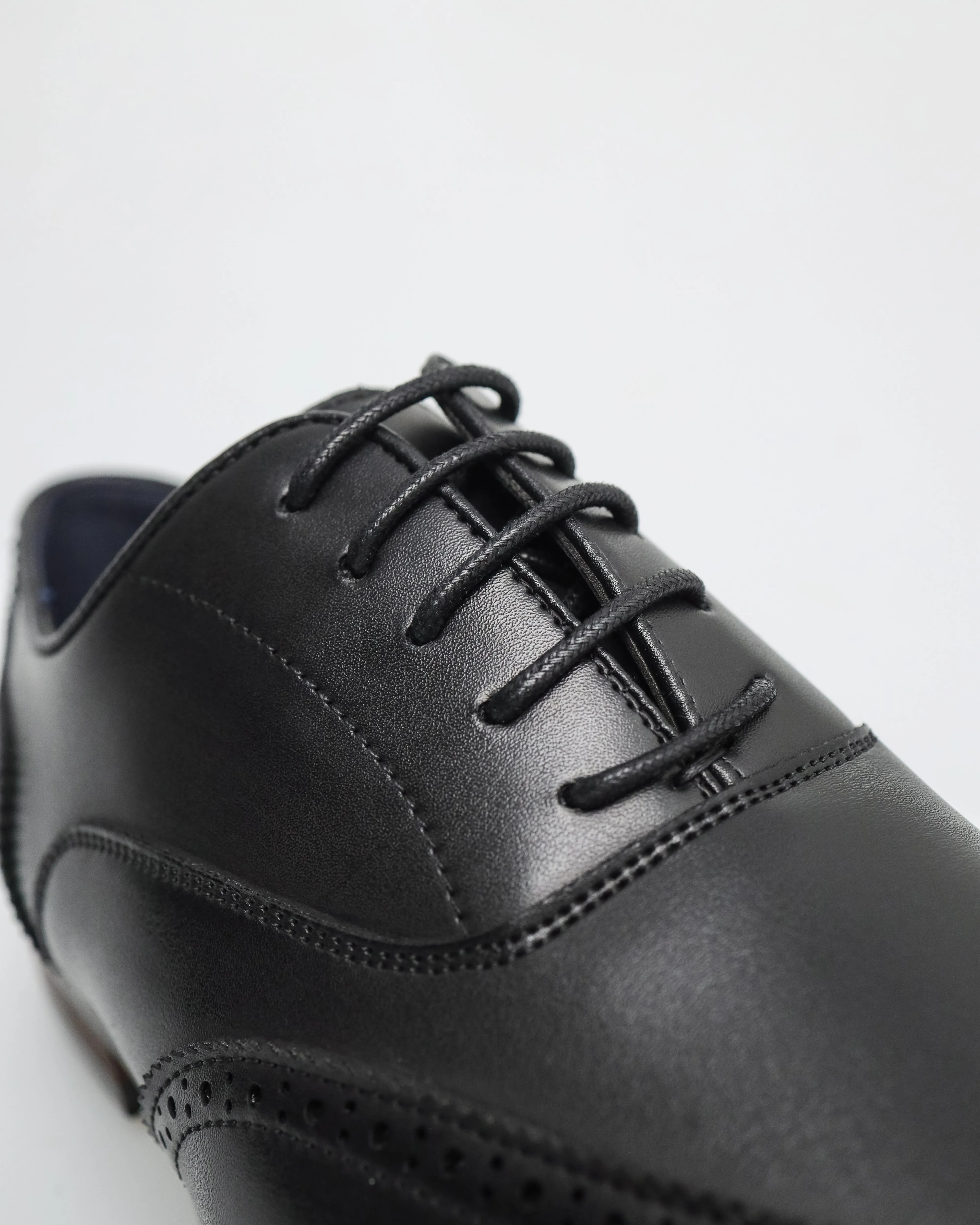 Tomaz F401 Men's Brogue Toe Oxford