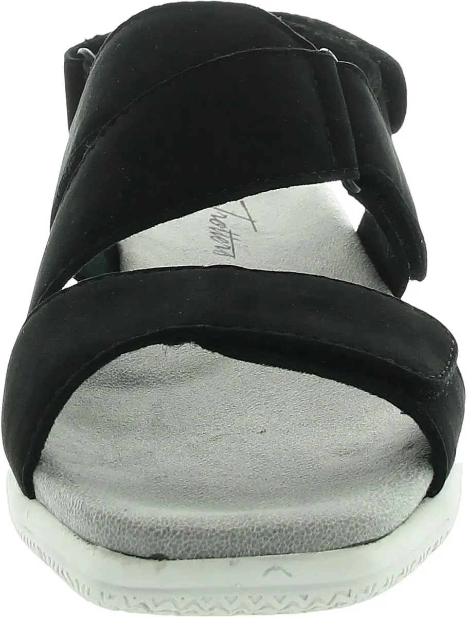 Trotters Women's Flat Sandals