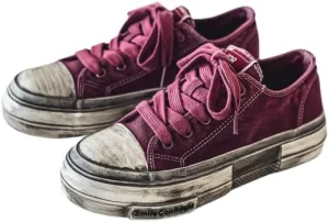 Vintage Style Street-Inspired Men's Canvas Skate Shoes - Distressed Solid Color Lace-Up Low Top Sneakers for Casual, Daily Wear - All-season Fabric Lined Rubber Sole Skateboarding Shoes with Round Toe