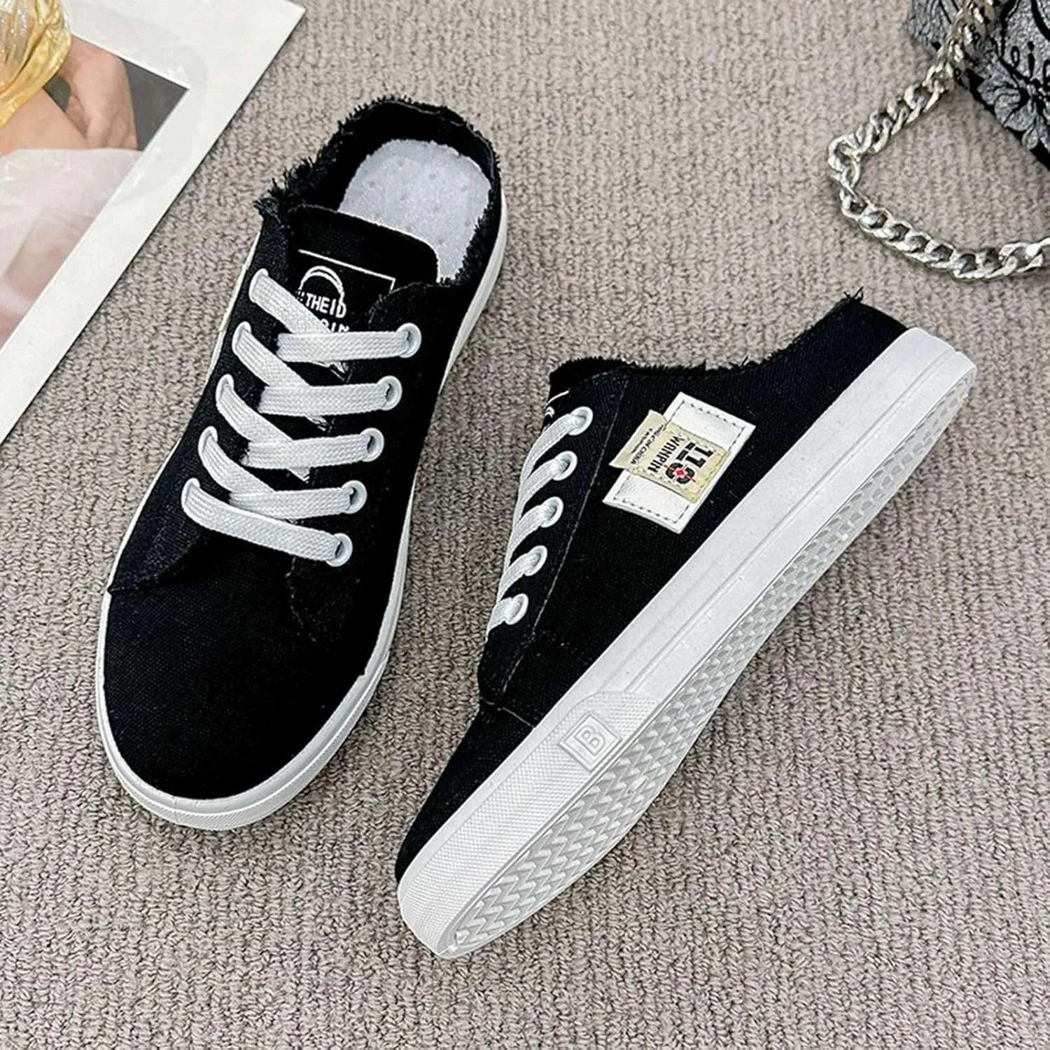 Womens Shoes Ethnic Casual Shoes Summer Fashion Hollow Breathable Flat Heel Soft Woven Leather Shoes Slip on for Men